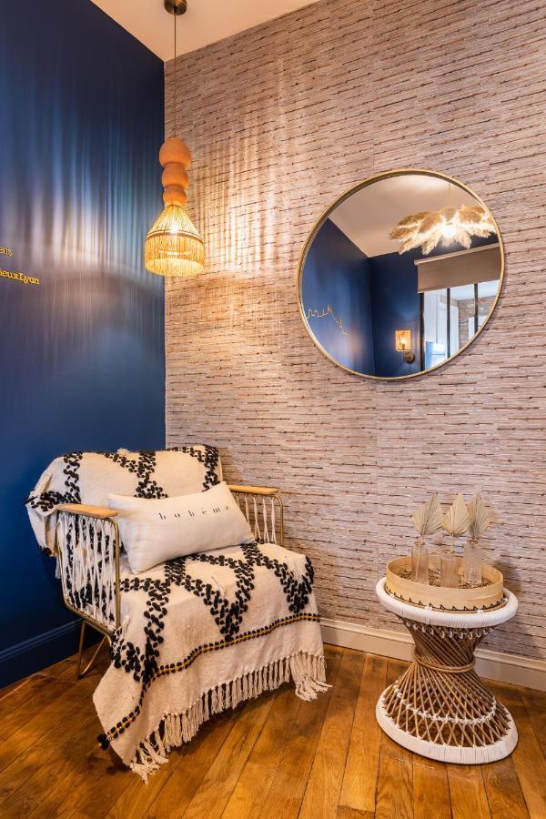 Host Inn Lyon - Hypercentre Vieux リヨン エクステリア 写真